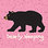 Dormeuse et bonnet – Petit ours sur fond rose « Bear Bum »