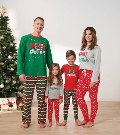 Pyjamas pour la famille - la veille de Noël