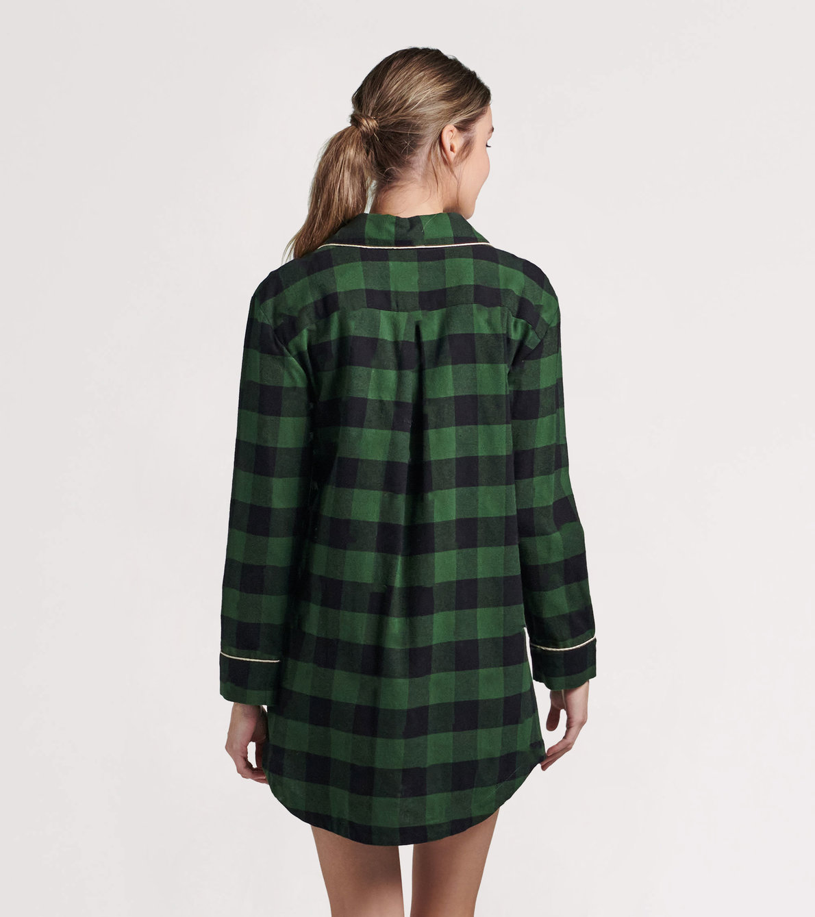 Agrandir l'image de Robe de nuit en flanelle pour femme – Tartan vert forêt