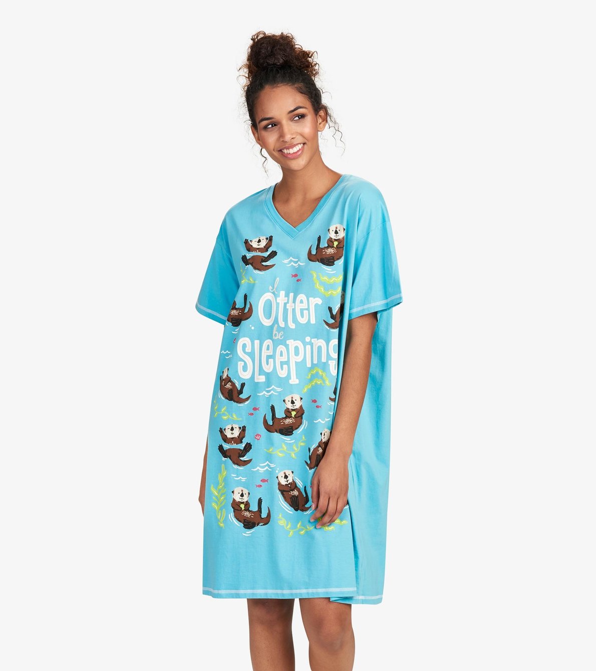 Agrandir l'image de Chemise de nuit pour femme – Loutres « I Otter Be Sleeping »