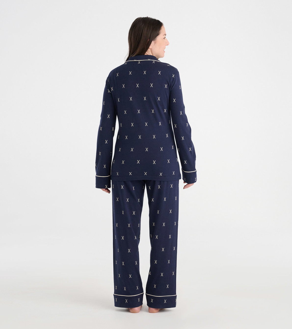 Agrandir l'image de Pyjama à haut boutonné en jersey pour femme – Skis sur bleu marine